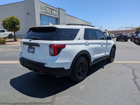 Used 2023 Ford Explorer Timberline w/ Timberline Technology Package AWD/4WD image 3