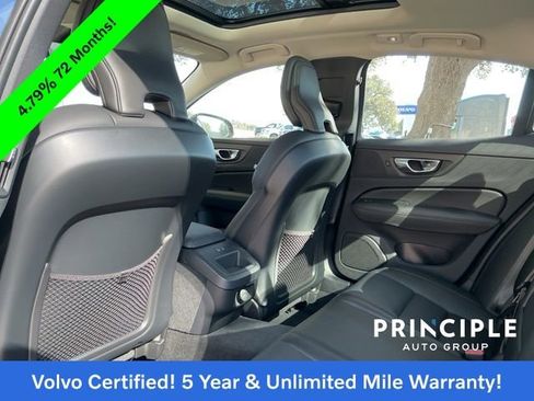 Certified 2025 Volvo S60 B5 Core image 27