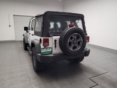 Used 2018 Jeep Wrangler Unlimited Sport w/ Connectivity Group image 6
