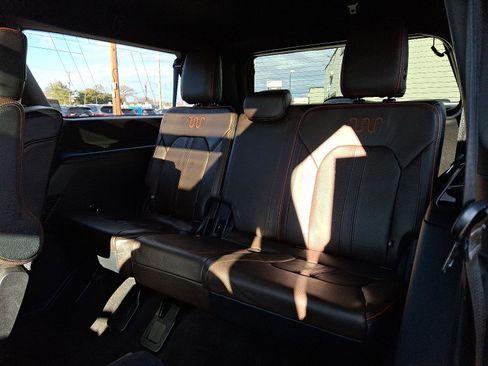 Used 2020 Ford Expedition Max King Ranch image 10