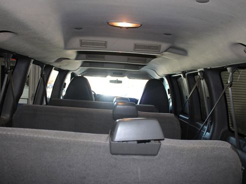 Used 2011 Chevrolet Express 3500 LT w/ LT Preferred Equipment Group image 20