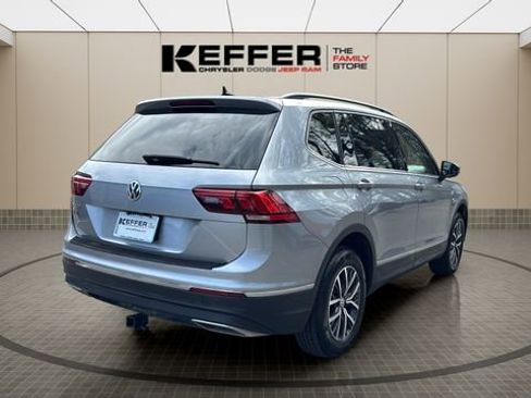 Used 2020 Volkswagen Tiguan SE image 5