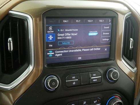 Used 2021 Chevrolet Silverado 1500 High Country w/ Technology Package image 22