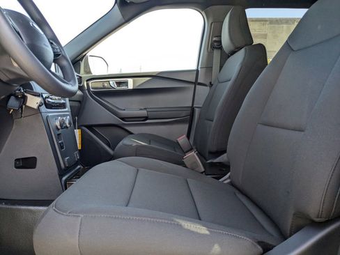 New 2025 Ford Explorer 4WD Police Interceptor image 11