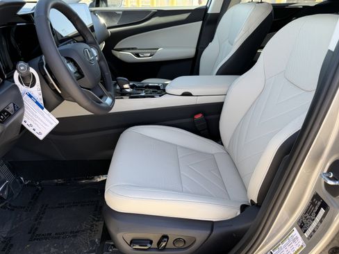 New 2026 Lexus NX 350h AWD w/ Luxury Package image 19