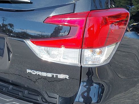 Used 2019 Subaru Forester Limited w/ Popular Package #3 image 37