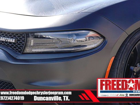 Used 2022 Dodge Charger R/T w/ Daytona Edition Group RWD image 8