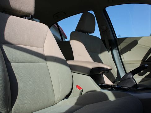 Used 2014 Honda Accord EX image 25