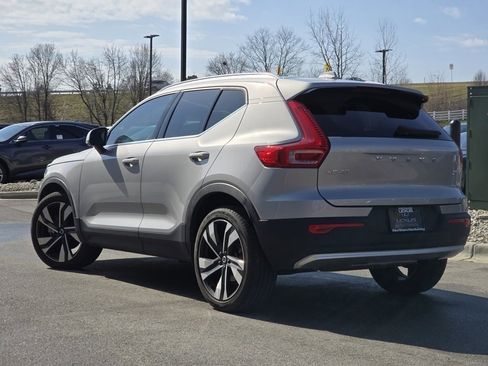 Used 2023 Volvo XC40 B5 Plus w/ Protection Package Premier image 25
