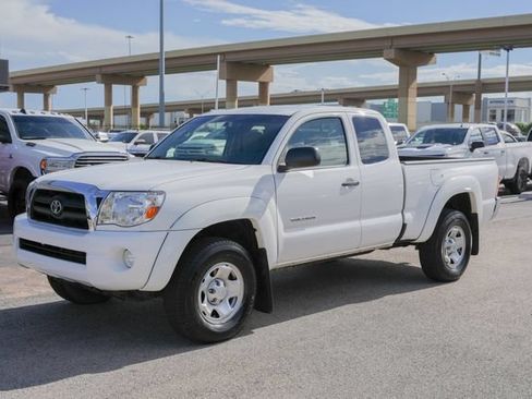 Used 2007 Toyota Tacoma PreRunner RWD image 18