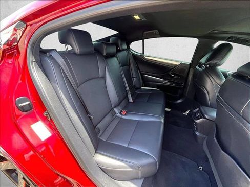 Used 2019 Lexus ES 350 F Sport w/ Accessory Package 2 FWD image 26