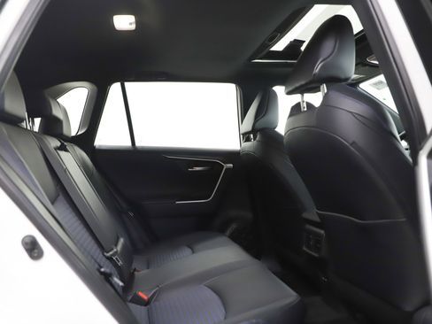 Used 2024 Toyota RAV4 XSE w/ Weather Package image 12