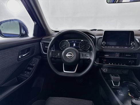 Used 2023 Nissan Rogue SV AWD/4WD image 20