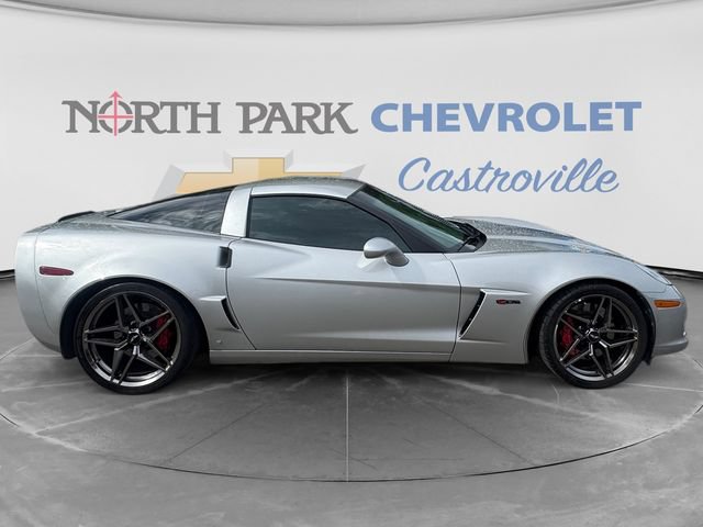 Used 2006 Chevrolet Corvette Z06 w/ Preferred Equipment Group RWD image 2