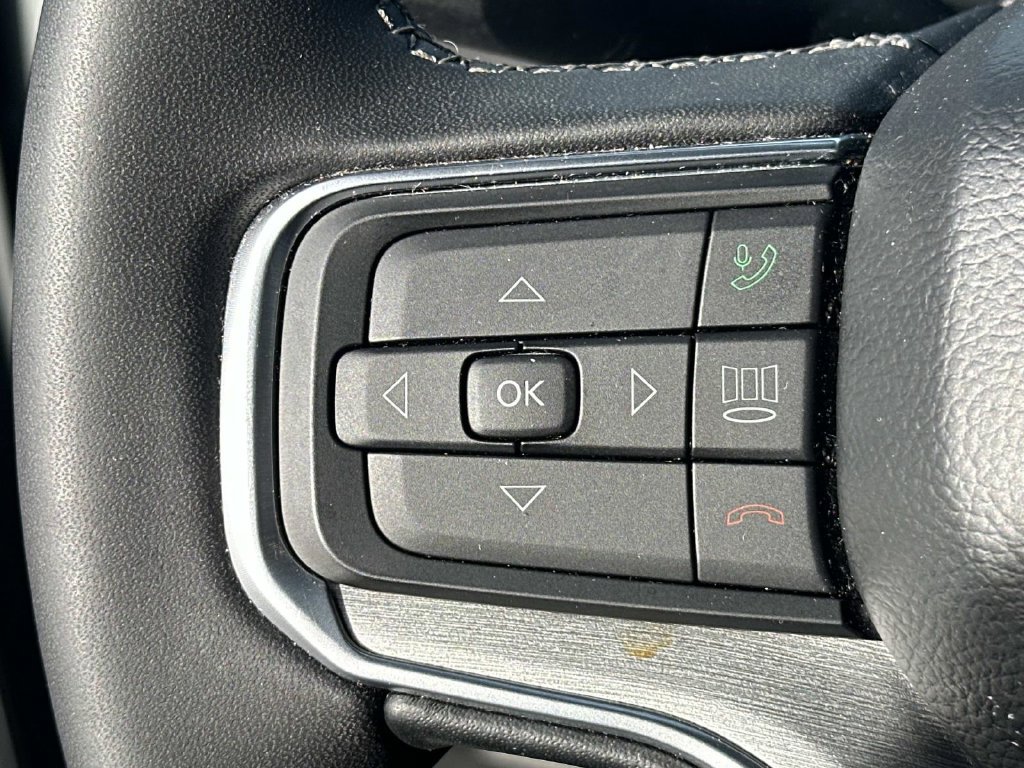 Used 2023 Jeep Wagoneer Series II AWD/4WD image 28