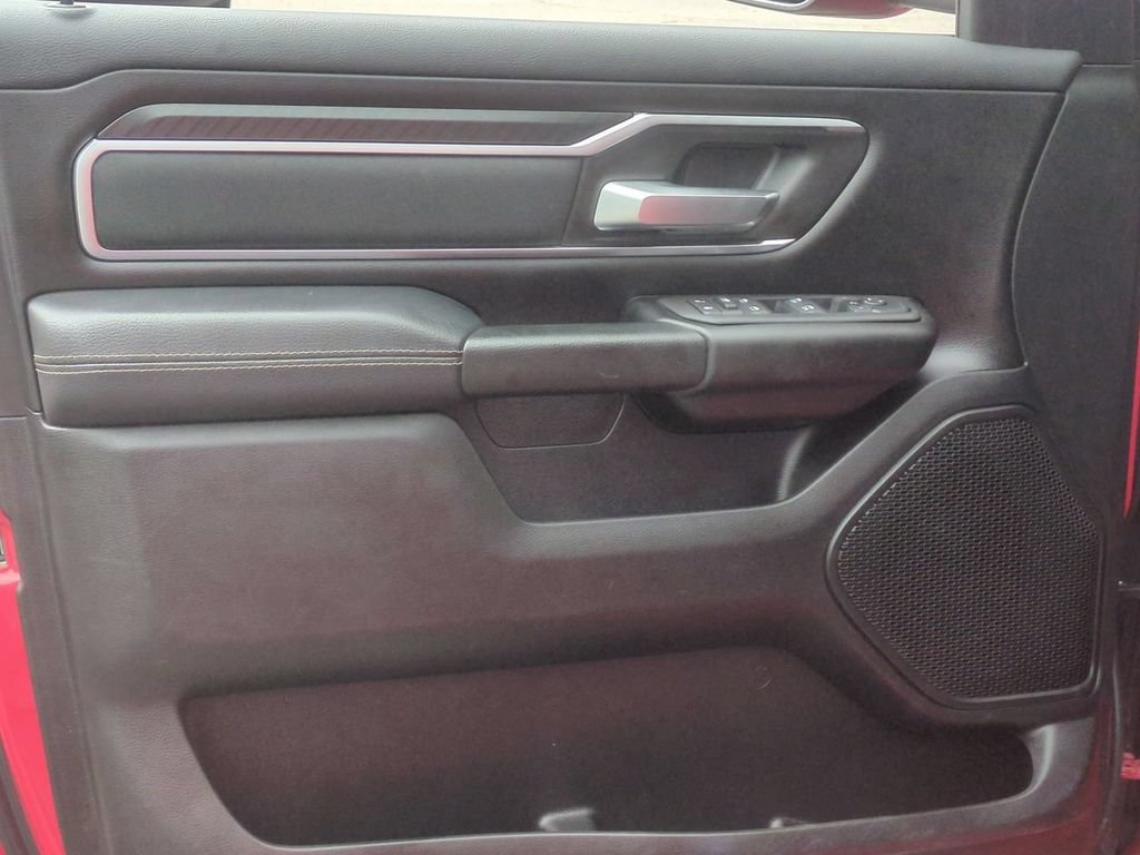 Used 2025 RAM 1500 Big Horn AWD/4WD image 11