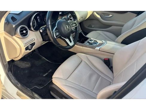Used 2019 Mercedes-Benz C 300 4MATIC Sedan image 2