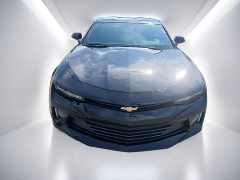 Used 2018 Chevrolet Camaro LS RWD image 3
