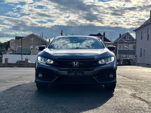 Used 2017 Honda Civic EX-L image 2