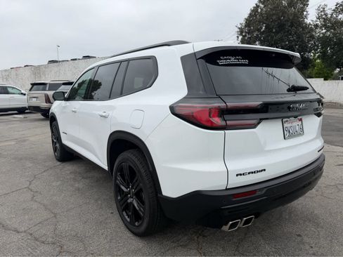 Used 2026 GMC Acadia Elevation w/ Black Edition FWD image 3