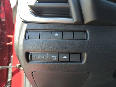 New 2026 Nissan Rogue SV w/ Cold Weather Package FWD image 39