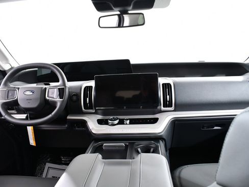 New 2026 Ford Expedition Max Active image 7