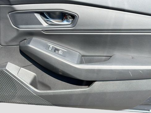 Used 2024 Honda Accord EX image 25