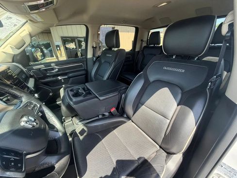 Used 2020 RAM 1500 Laramie AWD/4WD image 4