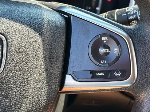Used 2018 Honda CR-V EX image 18