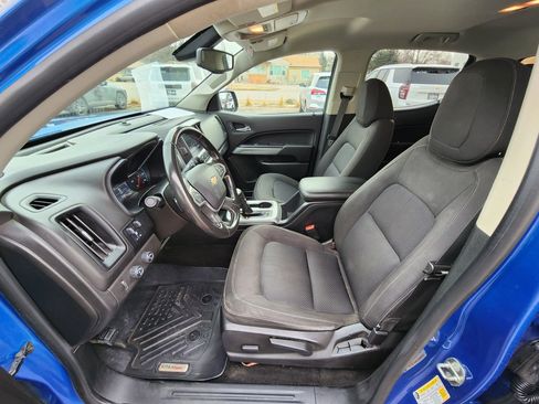 Used 2018 Chevrolet Colorado LT w/ LT Convenience Package image 14