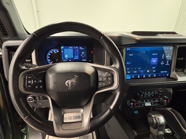 Used 2023 Ford Bronco Outer Banks AWD/4WD image 18