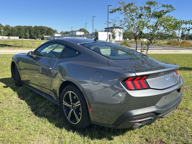 Used 2024 Ford Mustang Coupe RWD image 16