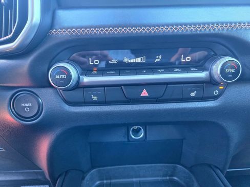 Certified 2025 MAZDA CX-50 AWD 2.5 Hybrid w/ Premium Pkg image 19