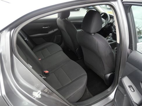 Used 2020 Nissan Sentra S image 26