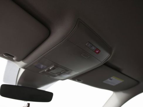 Used 2019 Volkswagen Atlas SE image 8