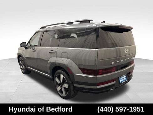 Used 2024 Hyundai Santa Fe Limited AWD/4WD image 8