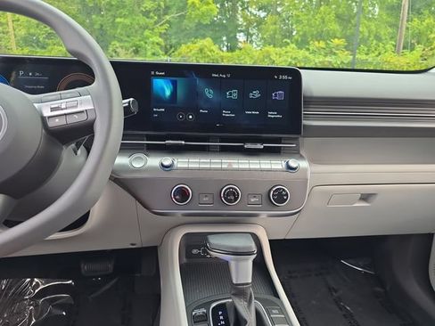 New 2026 Hyundai Kona SE AWD/4WD image 20