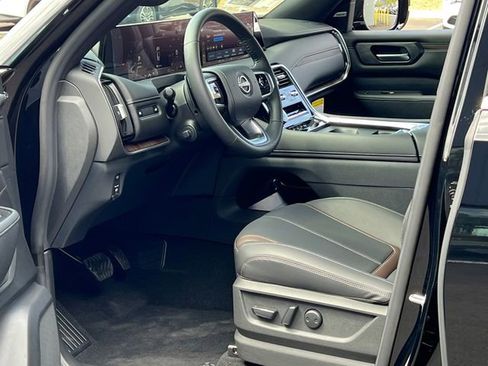 New 2026 Nissan Armada SL w/ Captain's Chari Seat Package AWD/4WD image 11