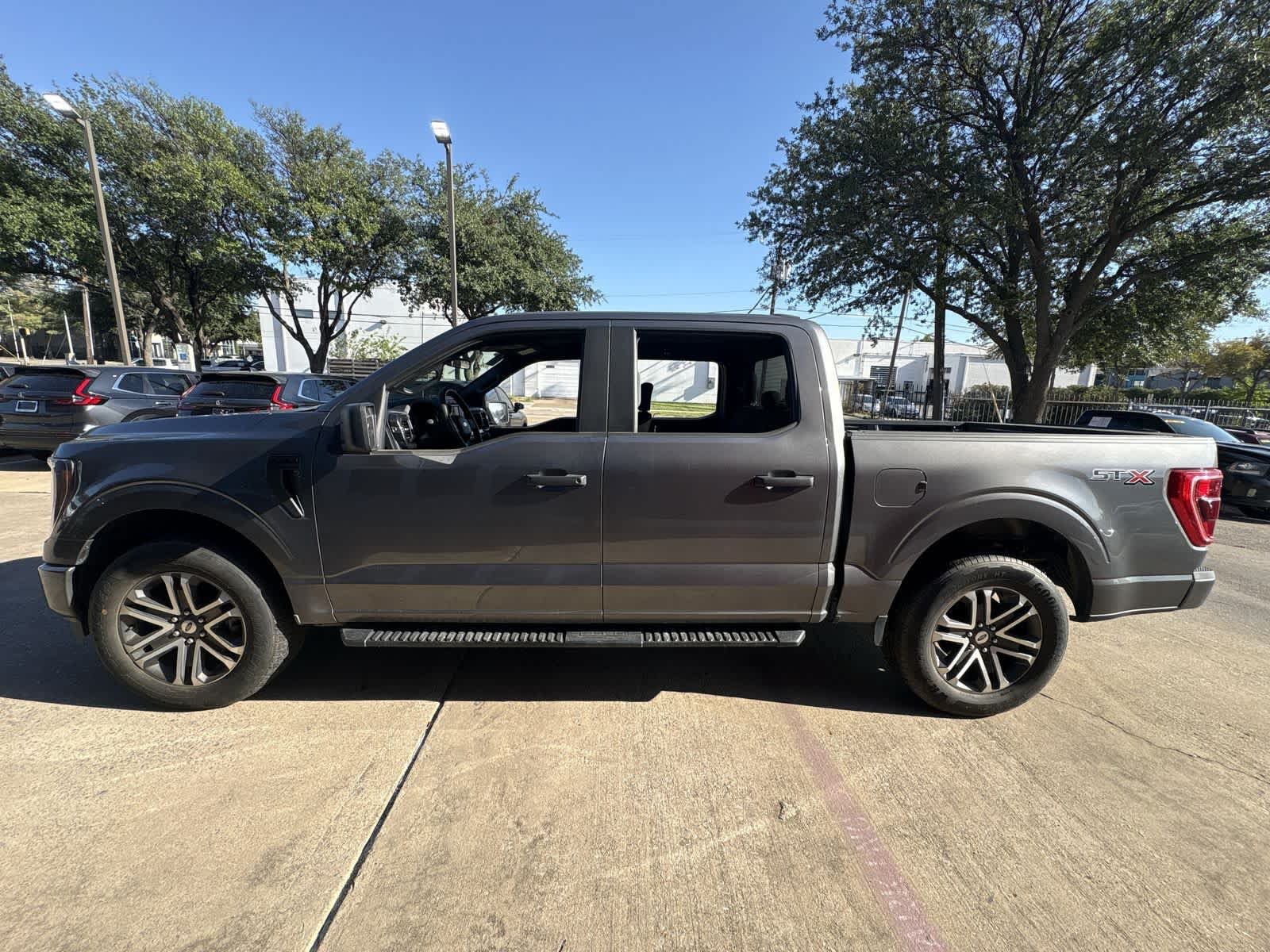 Used 2023 Ford F150 XL w/ STX Appearance Package RWD image 3