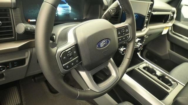 New 2026 Ford F150 XLT w/ XLT Chrome Appearance Package AWD/4WD image 15