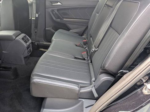 Used 2022 Volkswagen Tiguan SE R-Line FWD image 19