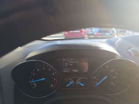 Certified 2019 Ford Escape SE image 8