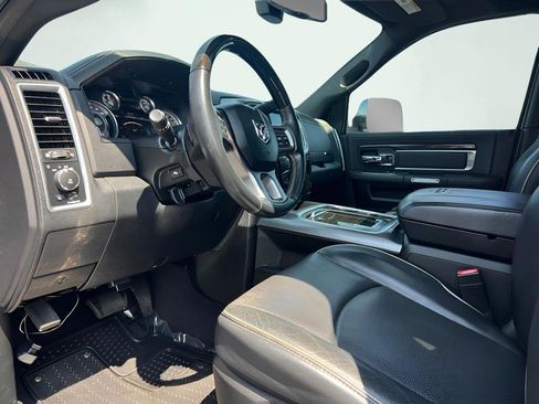 Used 2017 RAM 3500 Laramie Longhorn AWD/4WD image 37