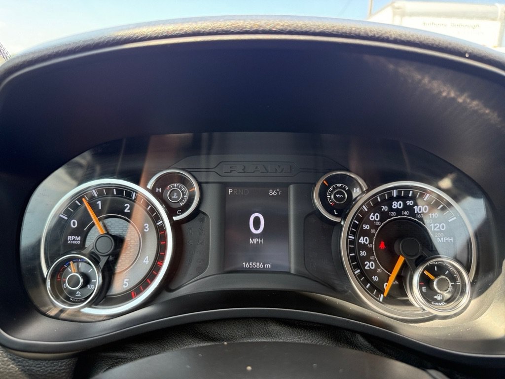 Used 2019 RAM 3500 Tradesman w/ Chrome Appearance Group AWD/4WD image 14