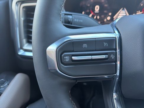 New 2026 GMC Canyon Denali image 23