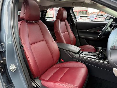 Used 2025 MAZDA CX-30 AWD 2.5 S w/ Preferred Package image 12