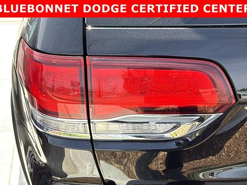 Used 2020 Jeep Grand Cherokee Limited w/ Trailer Tow Group IV image 18