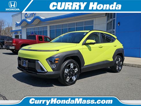 Used 2024 Hyundai Kona SEL image 1