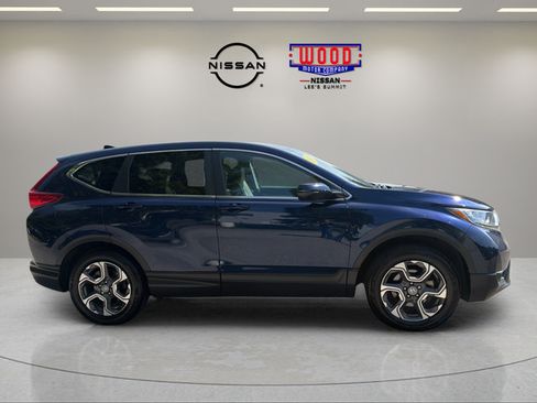 Used 2018 Honda CR-V EX image 2