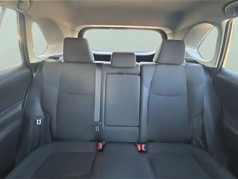 Used 2019 Toyota RAV4 LE image 33